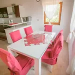 Holiday home Family Friendly House With A Swimming Pool Buici, - 19720 *