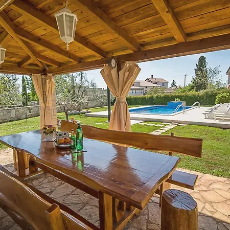 Family Friendly House With A Swimming Pool Buici, - 19720