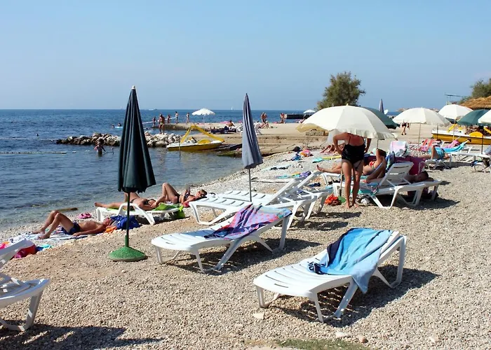 Family Friendly House With A Swimming Pool Buici, - 19720 Ferienhaus Poreč