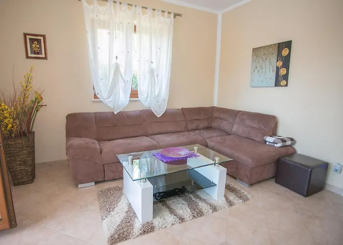 Σπίτι διακοπών Family Friendly House With A Swimming Pool Buici, - 19720 *