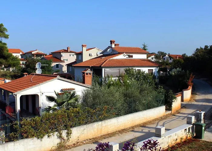 Σπίτι διακοπών Family Friendly House With A Swimming Pool Buici, - 19720